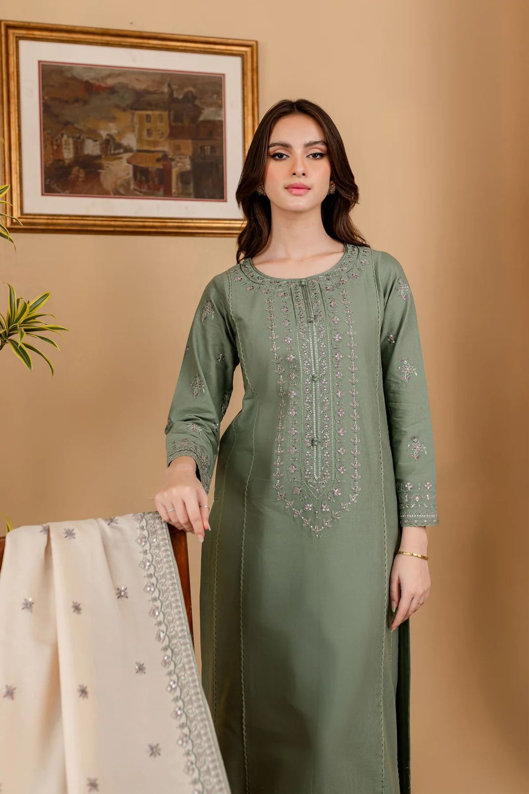 🌸 WINTER'S COLLECTION 🌸  🟥 BRAND NAME : LIBAAS 🟨 CATEGORY : DHANAK 3PC Embroidered (005)